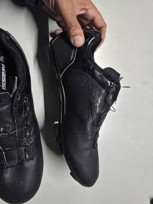 Sapatos de estrada massi 42 com travessasas