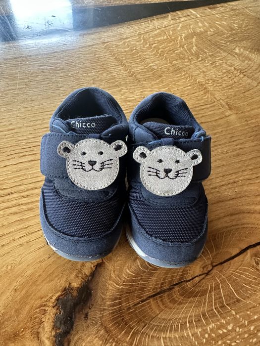 Buty chicco chlopiece rozmiar 22