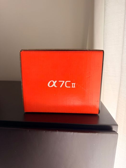 Sony A7C II NOVA Nunca Usada