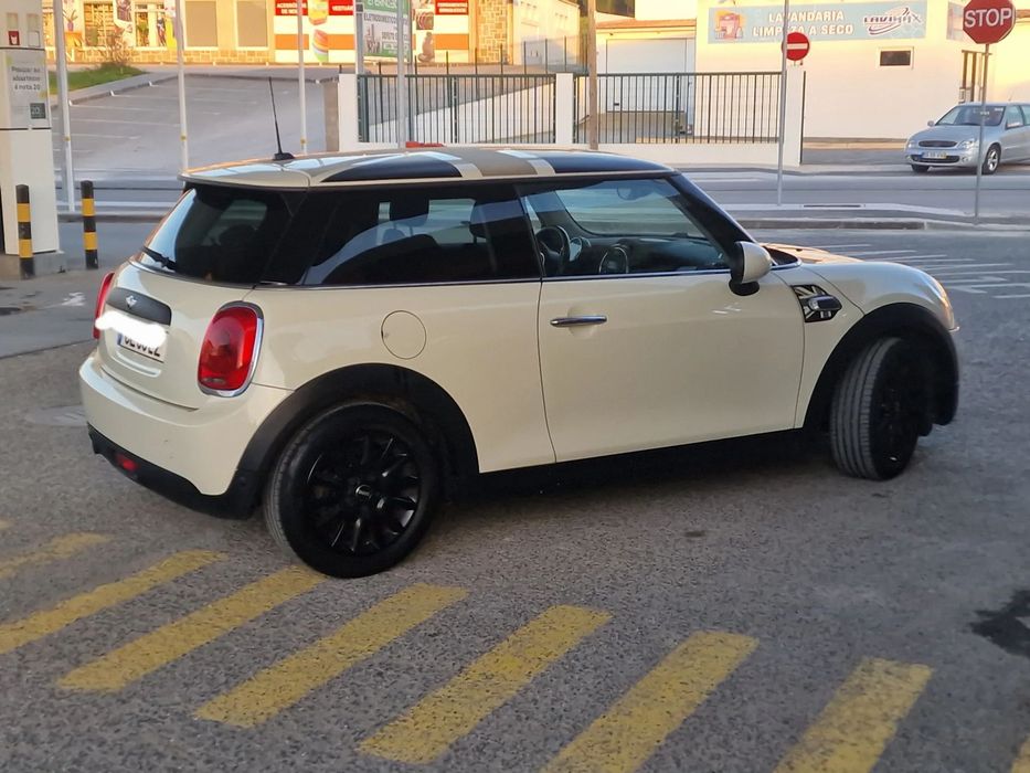 MINI 3 Portas One D