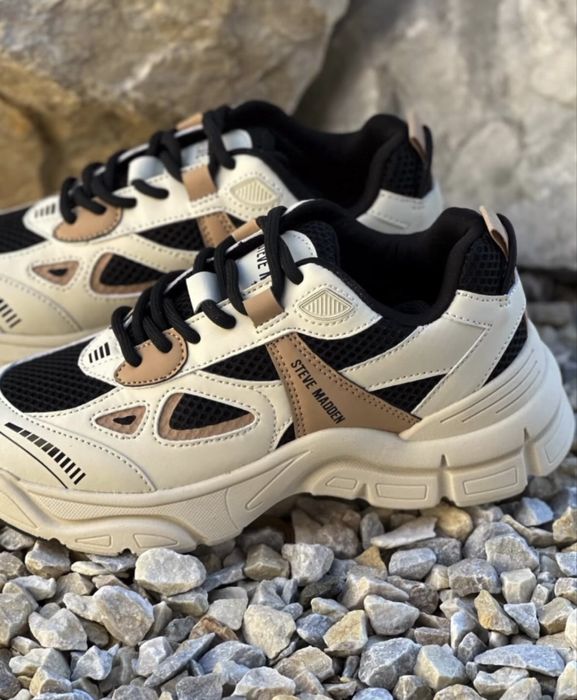 Кросівки Steve Madden