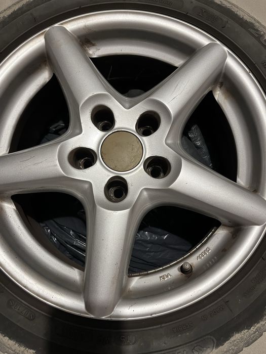 Felgi aluminiowe 16 + opony Kormoran 205/55 R16 -4szt
