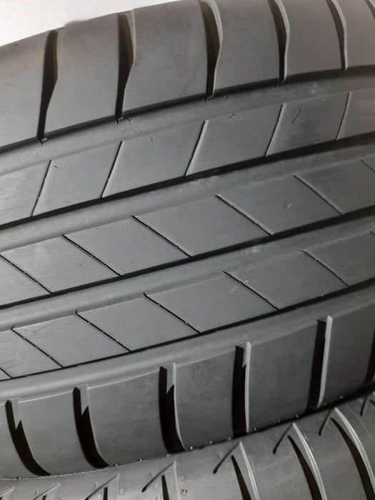 Шини 6,5мм 215/55 R17 BRIDGESTONE Turanza T005 б/у літо склад