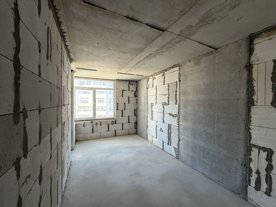 Продаж квартири в новвобудові вул. Смакули