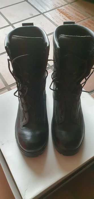 Botas tipo militar