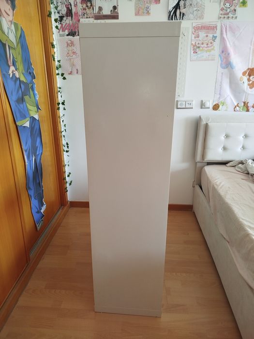 Estante kallax descontinuada(Expedit) IKEA de 8 cubos (4×2)