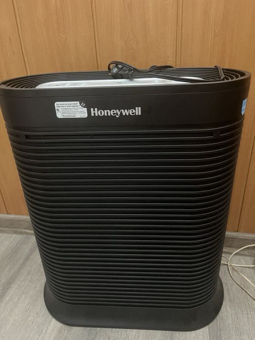 Очищувач повітря Honeywell HPA300