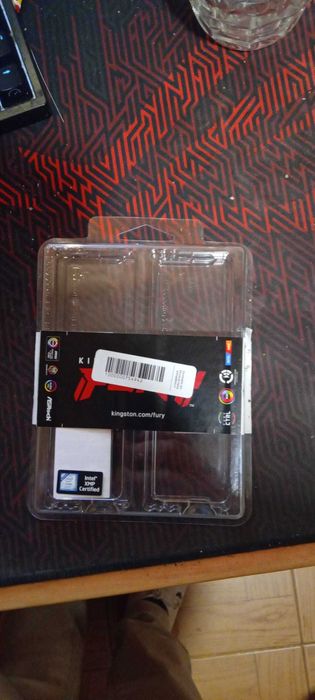 Memória RAM Kingston Fury Beast RGB 64GB (2x32GB)