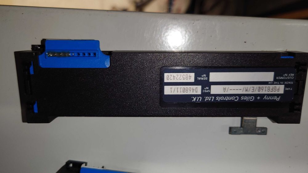 Faders Penny and Giles P&G PGF 8160 e 8120