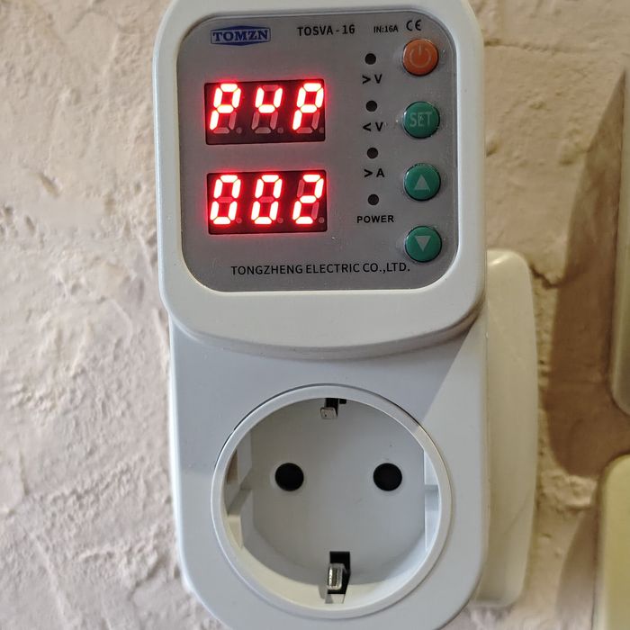 Реле контроля напряжения TOMZN TOSVA-16