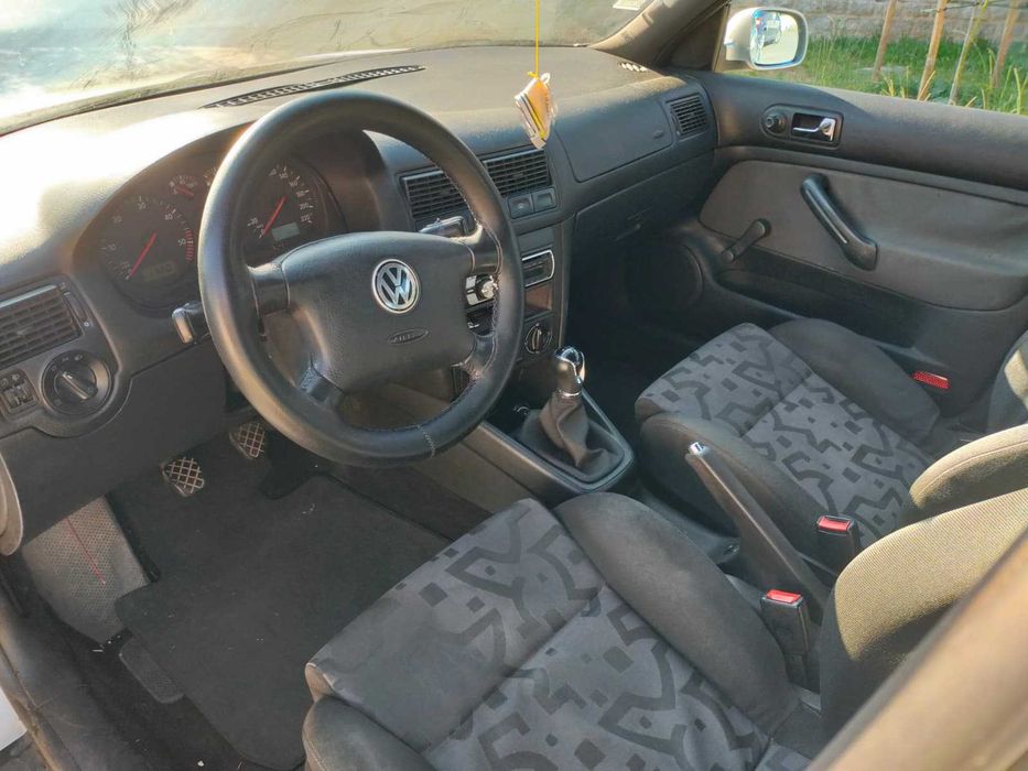 VW Golf 1900 TDI 90 CV