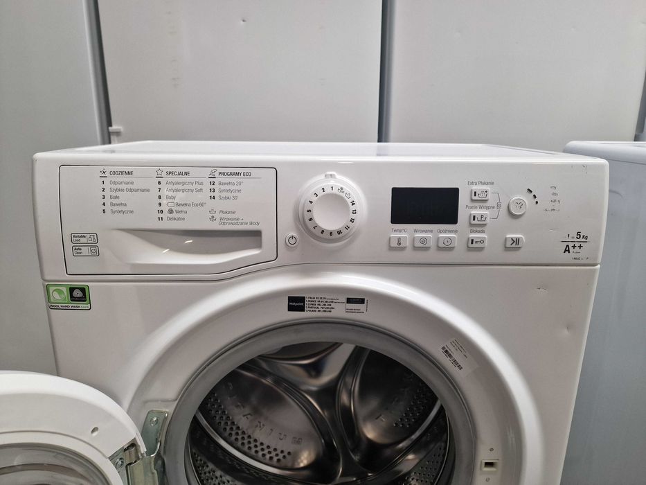 Pralka Hotpoint Ariston FMUG 502