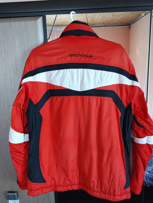 Куртка чоловіча спортивна