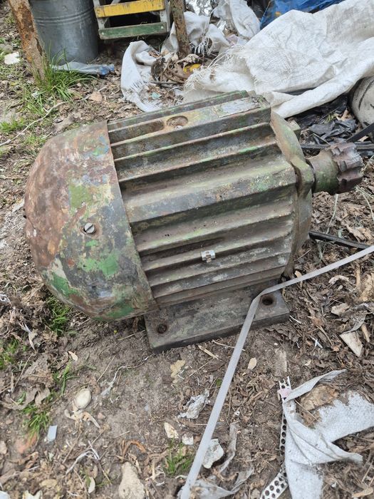 Електродвигатель 7.5квт 1500об