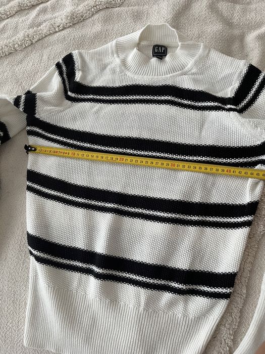 Sweter GAP w paski