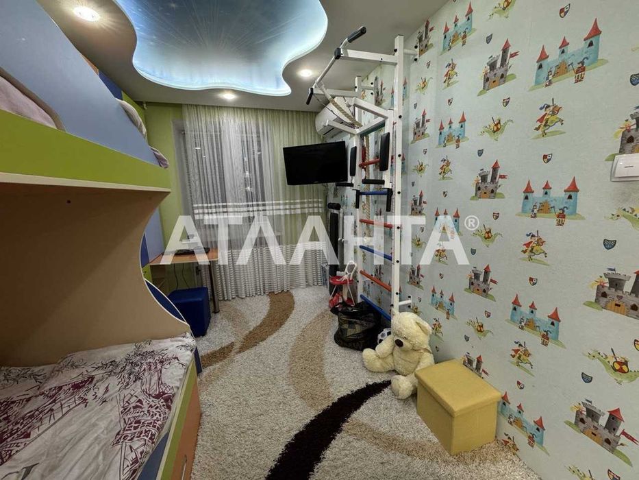 Трехкомнатная квартира, Щорса, Приват Банк