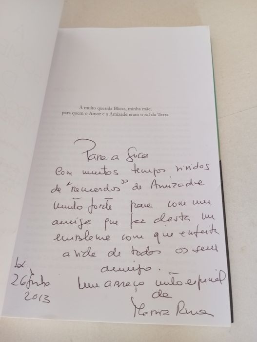 Maria Roma - A sombra da mesquita (livro com dedicatória e autógrafo)