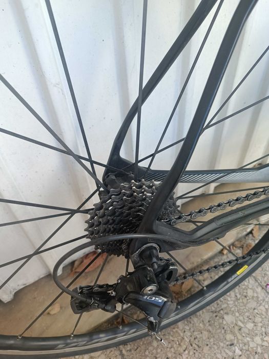 Bicicleta Estrada BTWIN MACH 720 AW