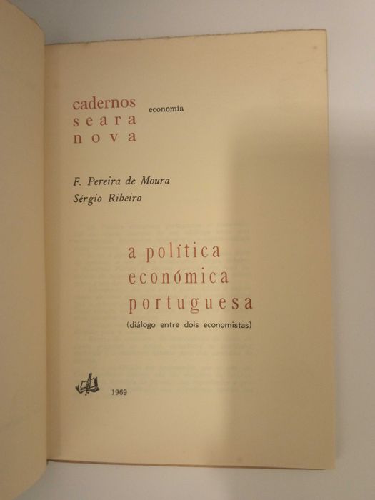 A Política Económica Portuguesa, de Francisco Pereira de Moura