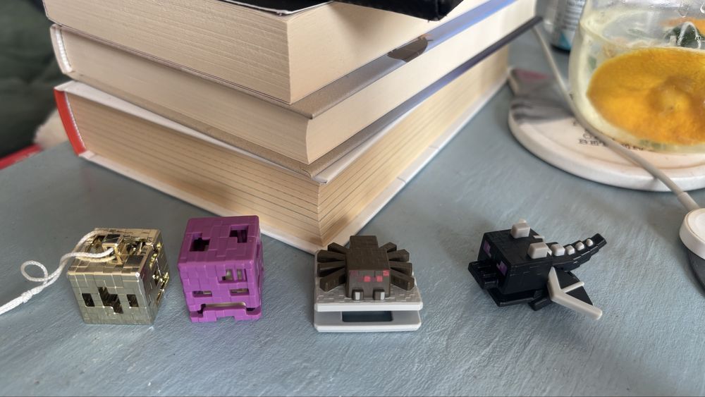 Minecraft Кіндер Joy обмін Кріпер синій шалкер паук дракон золотой куб