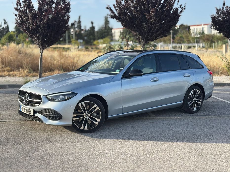 Mercedes Benz C300e avantgarde 2023