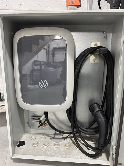 Зарядний пристрій Volkswagen ID. Charger Pro – 7,5 м