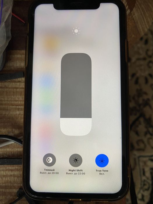 Айфон хр Iphone XR 64 в хорошем состоянии 87% батарейка