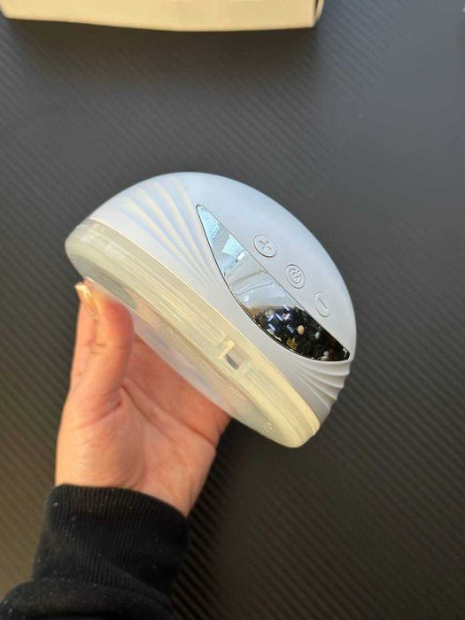 Молоковідсмоктувач Wearable Electric Breast Pump + пакети для зберіг.