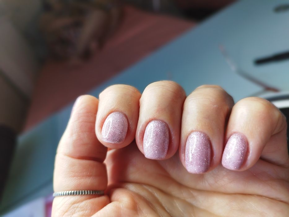 Красота здоров'я манікюр.