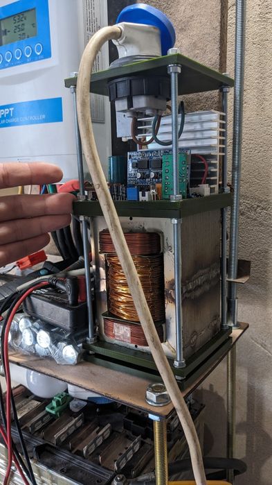Сонячна станція, батарея 5kWh 48v, інвертор 1.5kW, сонячні панелі 1.1kW