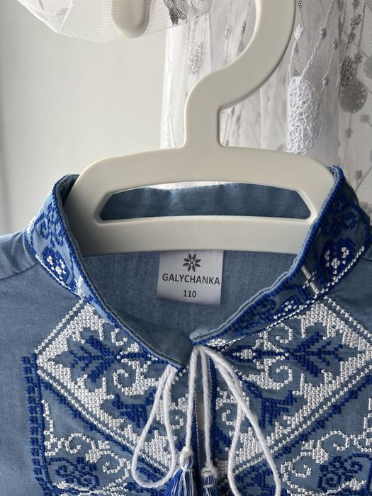 Вишиванка для хлопця 110-116розмір(5-6років)і штани