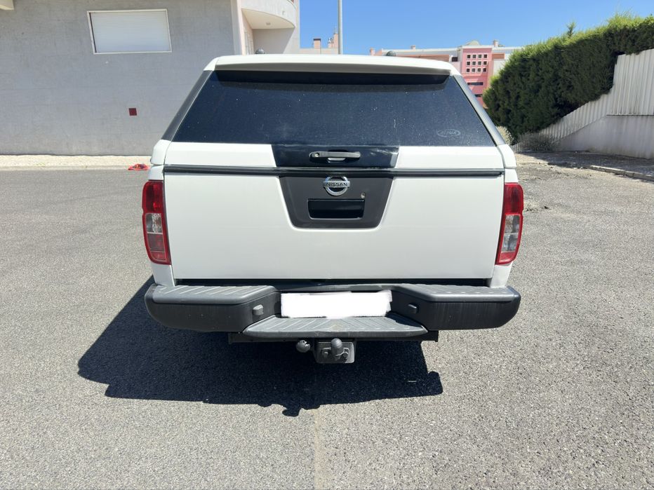 Nisaan Navara D40 190cv