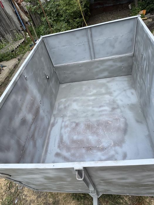 Причеп до автомобіля