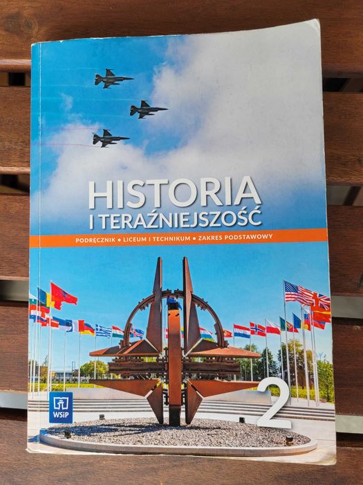 Podręcznik Historia i teraźniejszość 2 Stan BDB