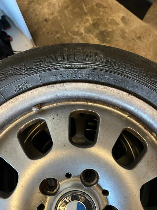 4 Jantes BMW+ 4 Pneus Dunlop 205/55 R16