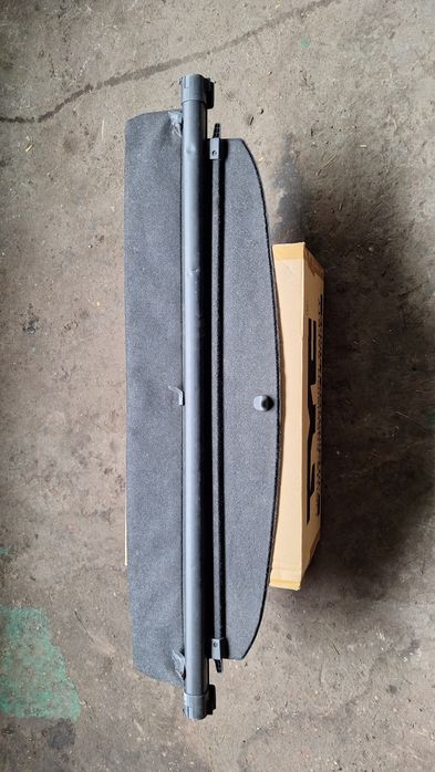 Roleta bagażnika Peugeot 5008 oryginał