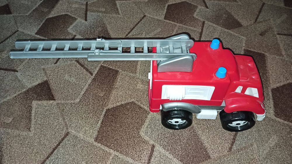 Дитяча пожежна машина