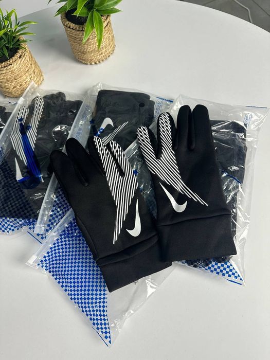 Розпродаж!!! Рукавиці найк