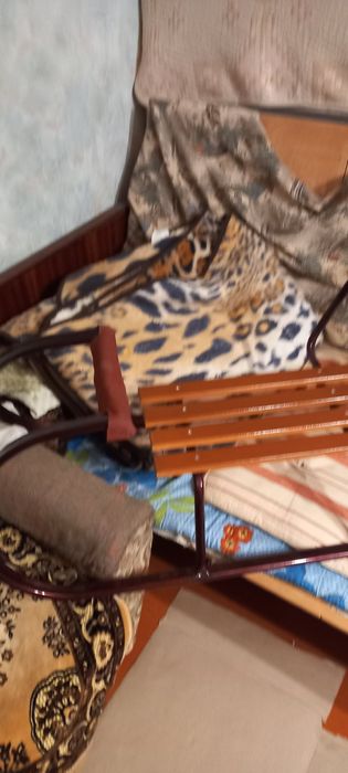 Продам санки новые