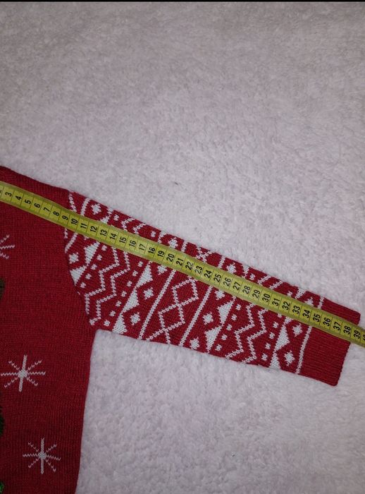 Детский новогодний свитер