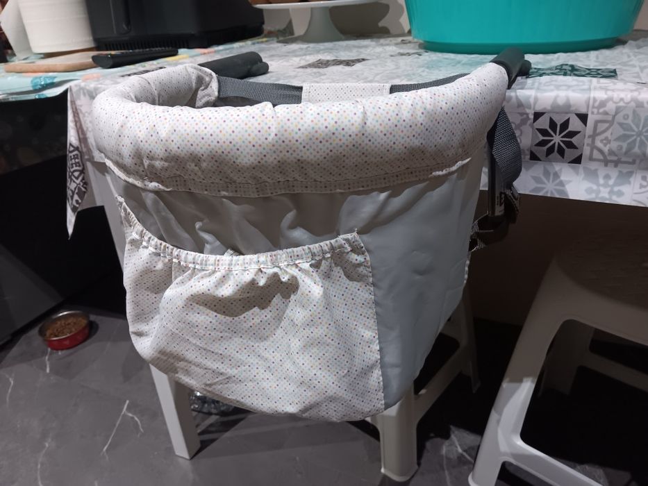 Cadeira de bebe refeição