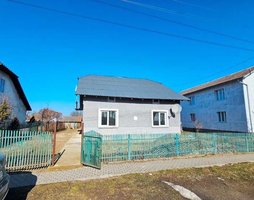 Продається житловий будинок неподалік м.Стрий...