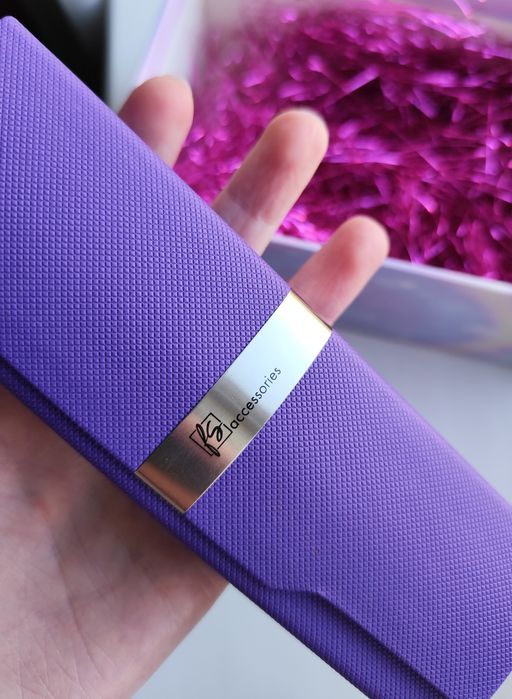 Футляр для окулярів + спрей для лінз у подарунок