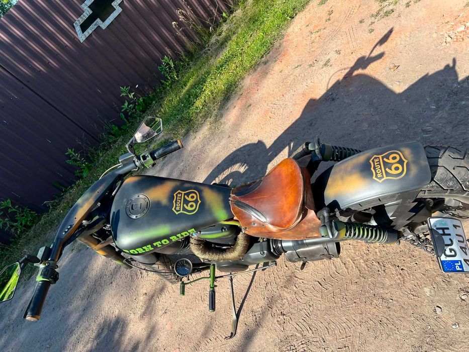 Suzuki Intruder 1400 Bobber Custom Drag