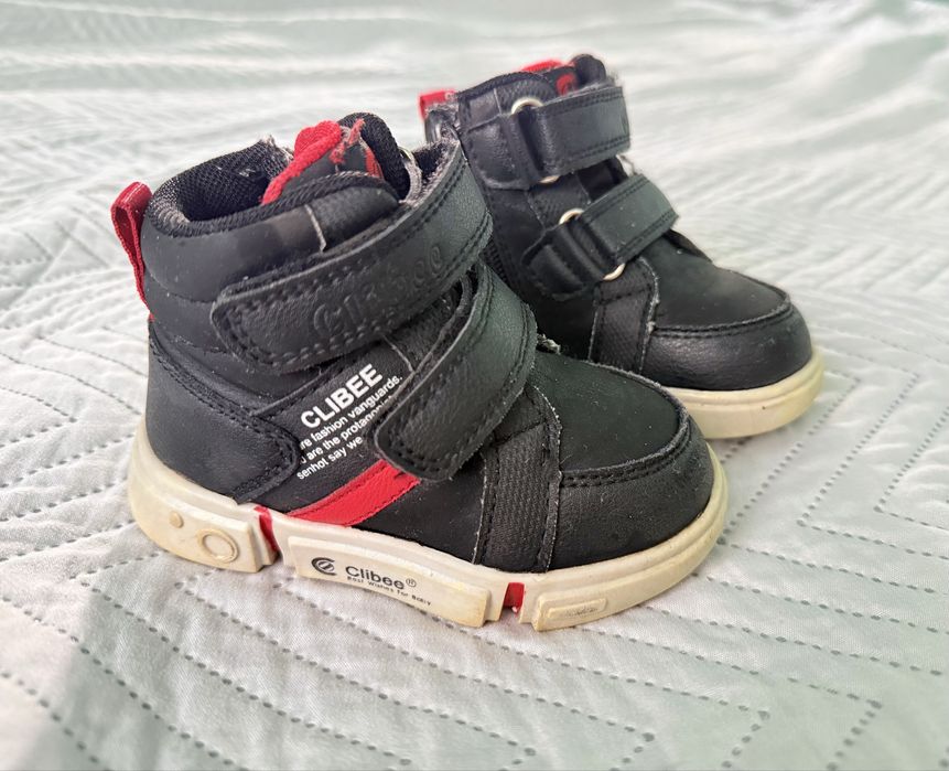 Взуття на хлопчика осінь 22 розмір. Шкіра