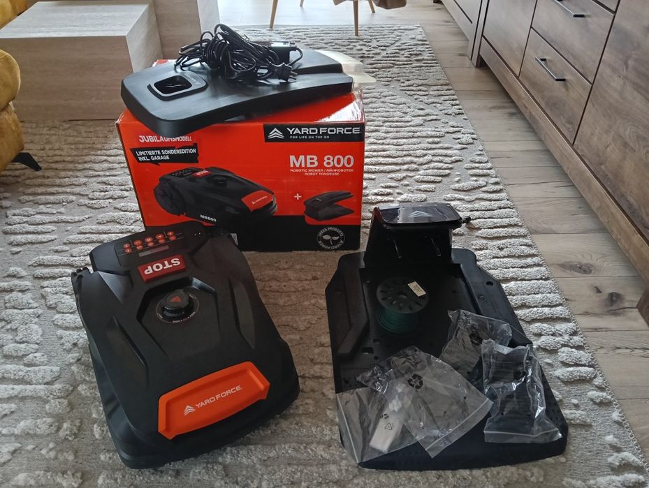 Robot koszący YardForcd