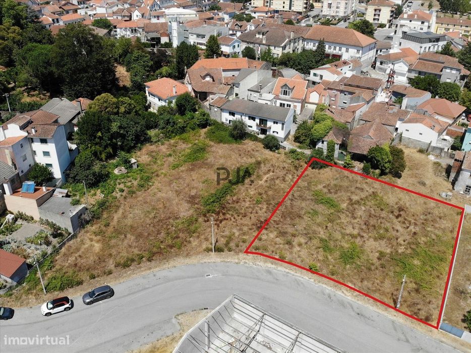 Land Plot with Construction Feasibility in Nelas