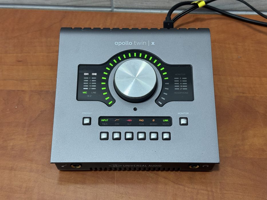 Uad Twin X duo universal audio interfejs uszkodzony okazja ladny stan