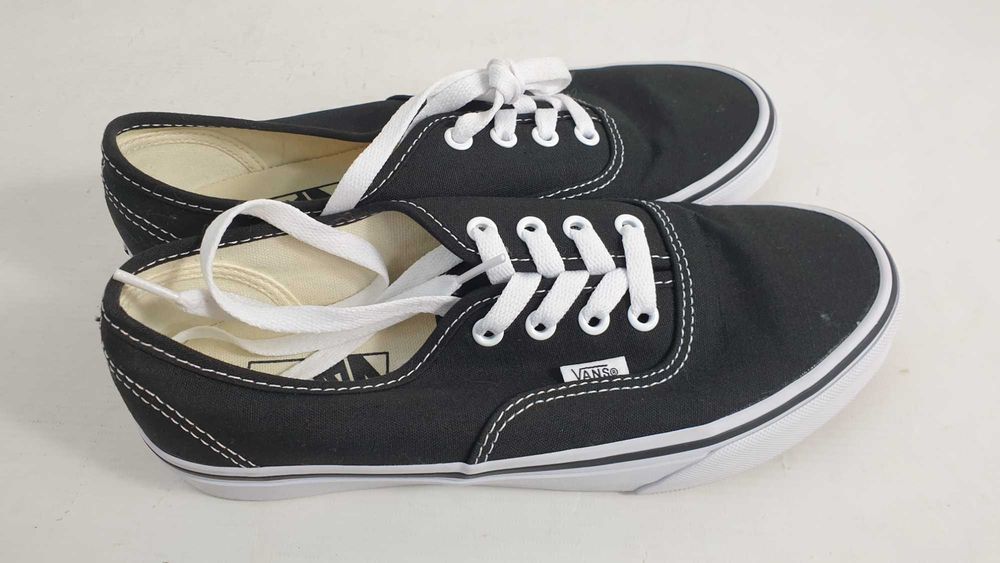 Buty Vans AUTHENTIC VN000EE3BLK Black 38