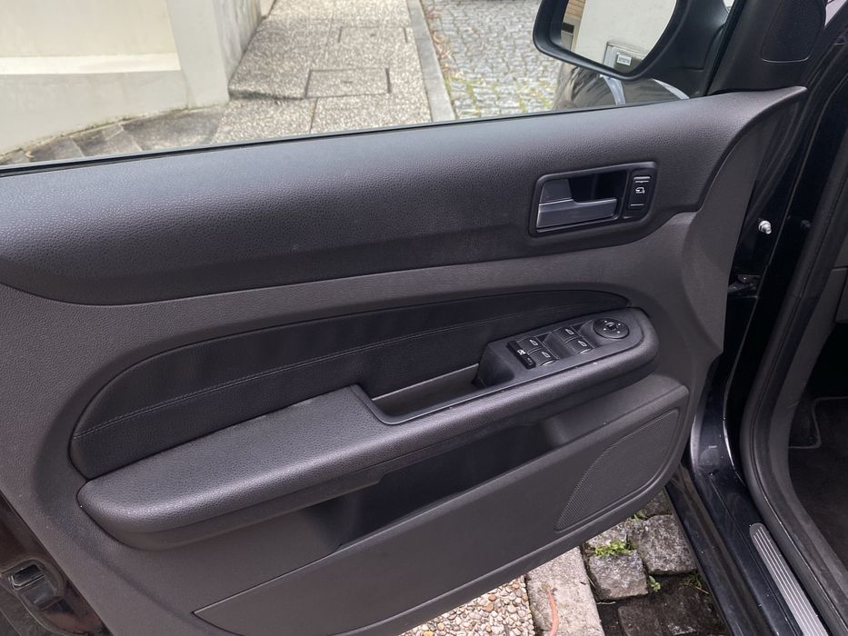 Ford Focus mk2  2.0 tdci